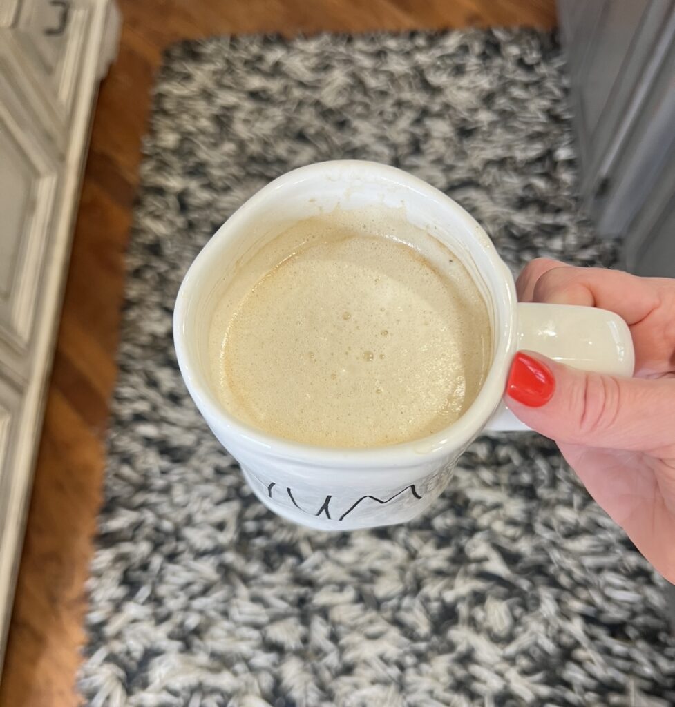 Homemade Coffee Cinnamon Roll Creamer
