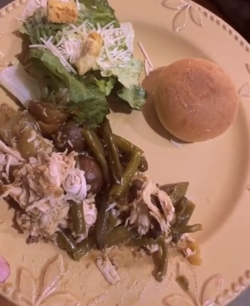 Slow Cooker Chicken and Potatoes