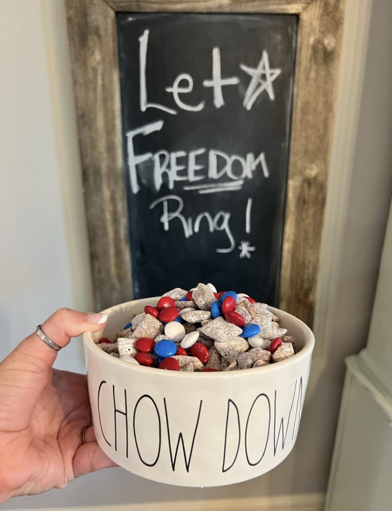 Patriotic Puppy Chow