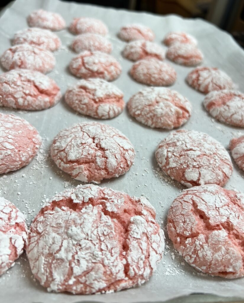 Strawberry Cool Whip Cookies