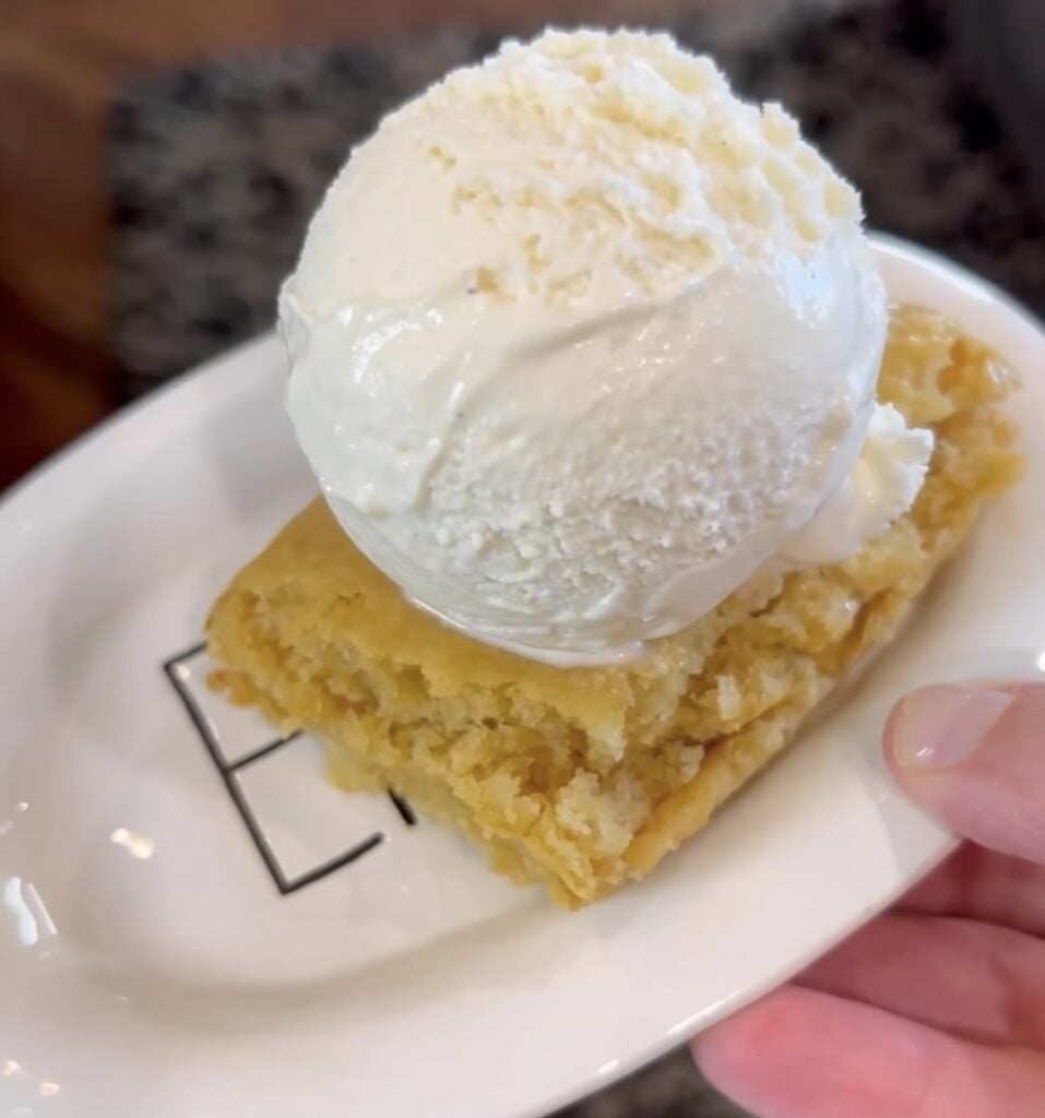 Root Beer Float Cake