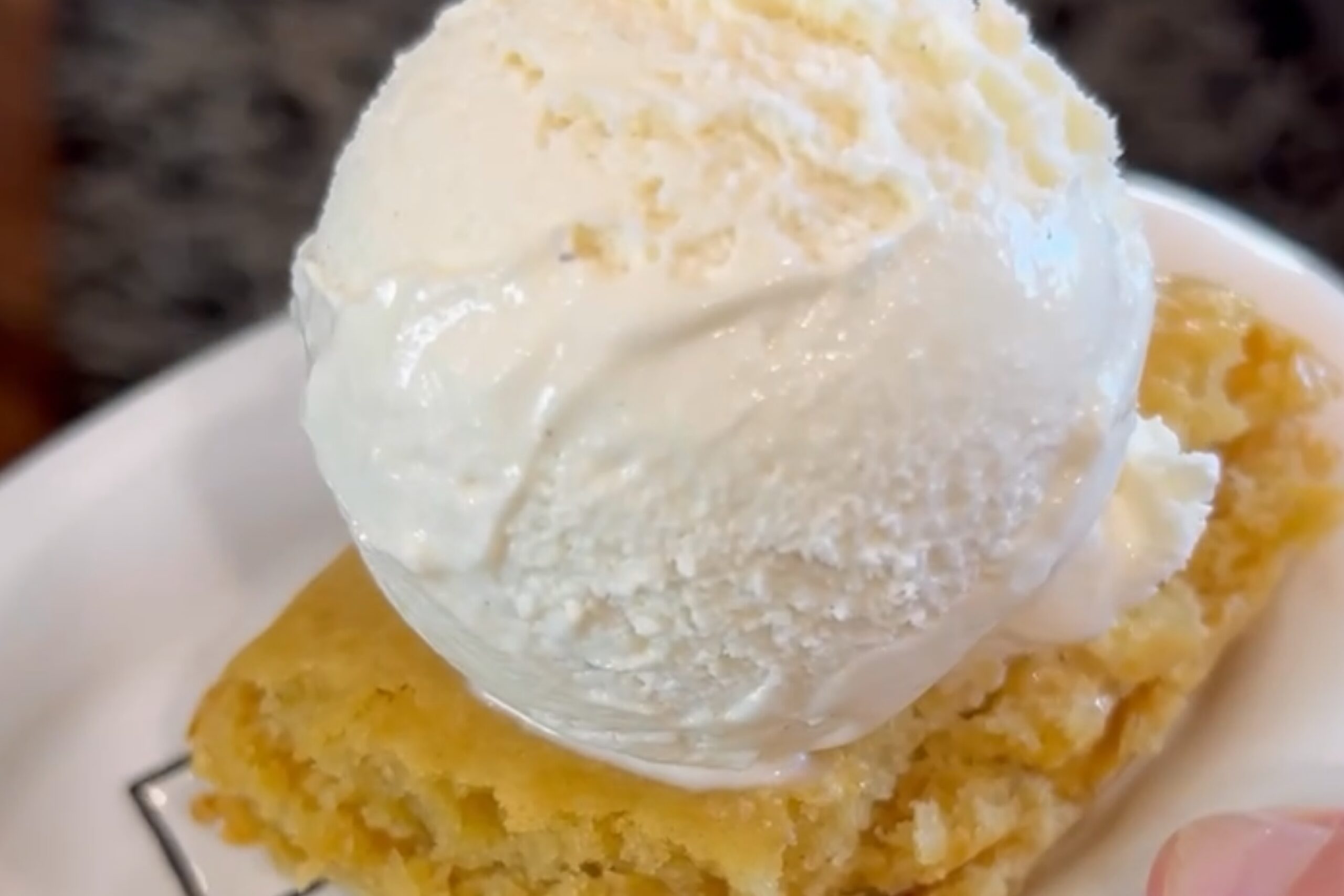 Root Beer Float Cake