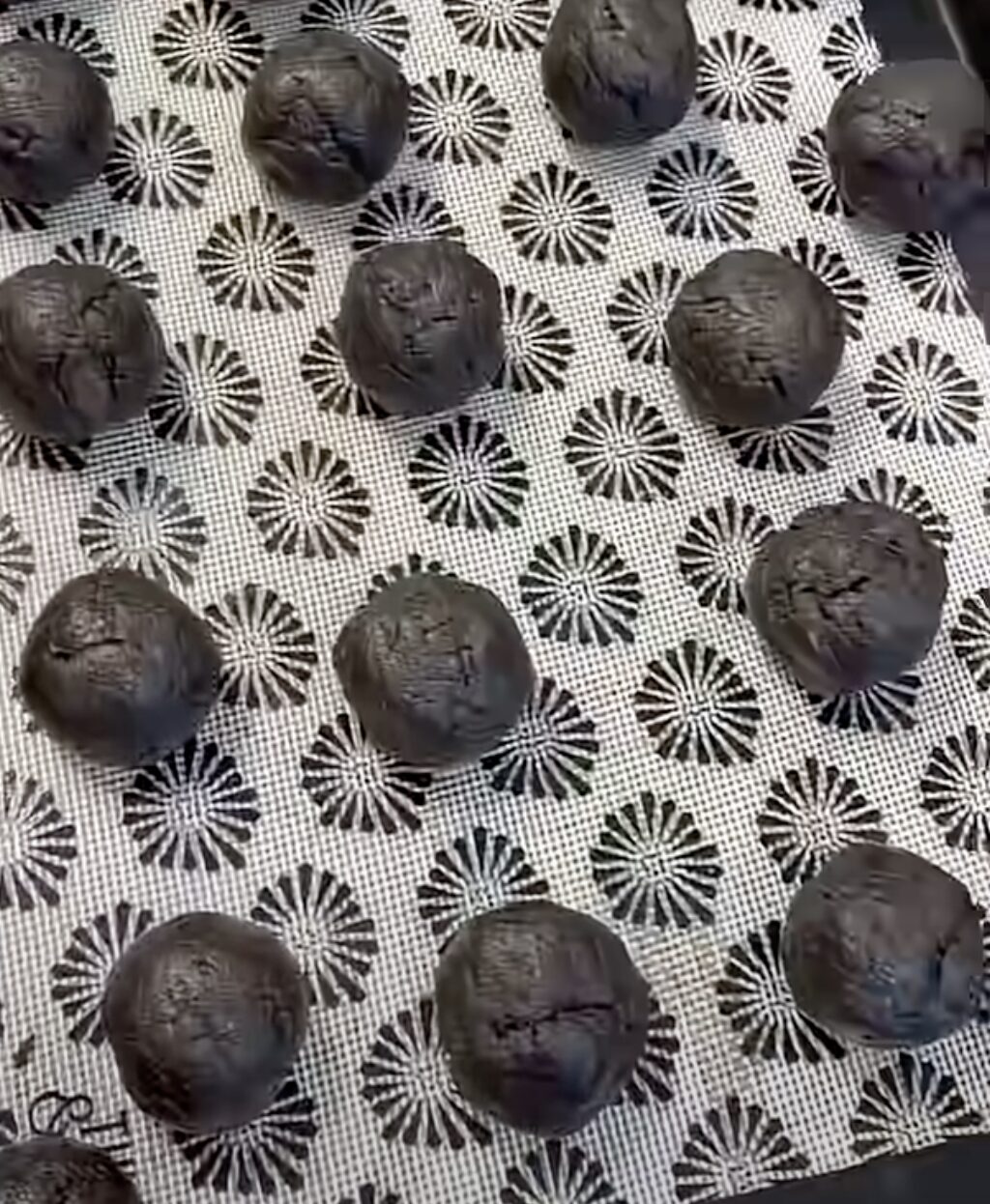 oreo apple back to school cookies