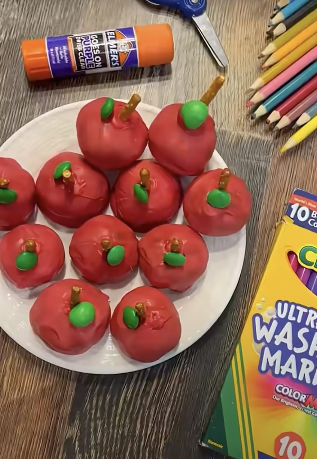 oreo apple back to school cookies