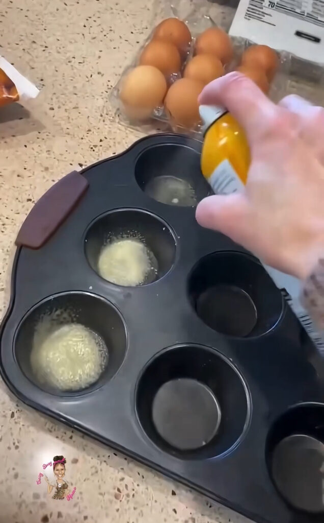 Tater tot egg muffins recipe